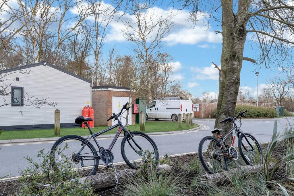Tattershall Lakes: Sally'S Superior Stay Exterior foto